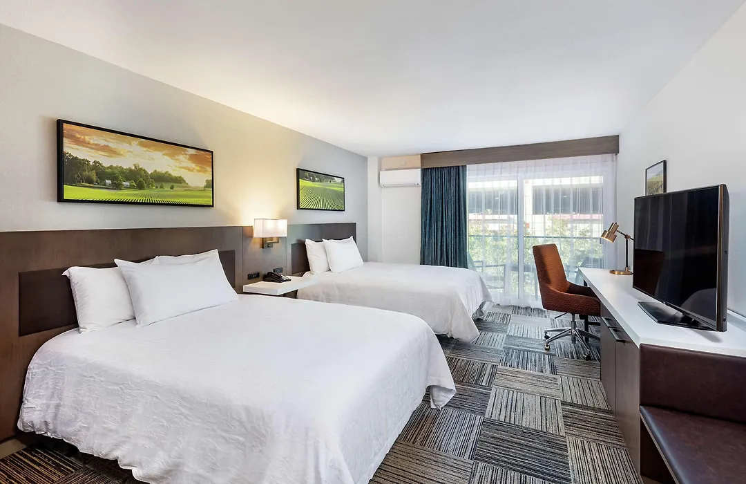 Hilton Garden Inn Davis Downtown-1