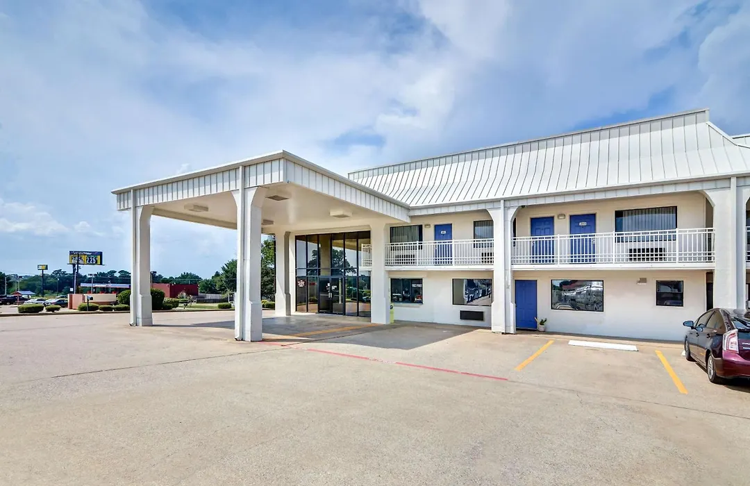 Motel 6-Lindale, Tx-1