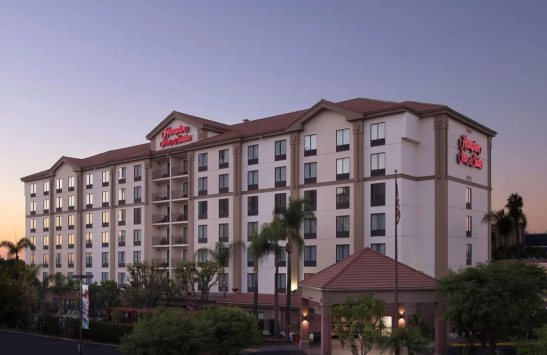 Hampton Inn & Suites Anaheim Garden Grove-1