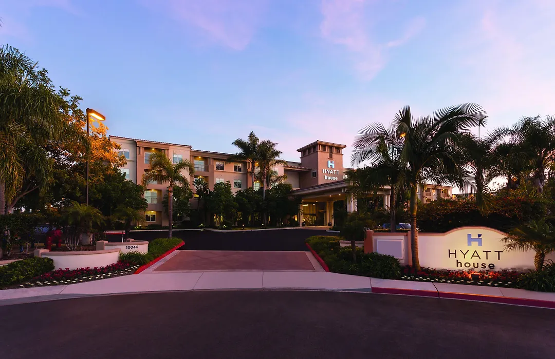 Hyatt House San Diego Sorrento Mesa-1