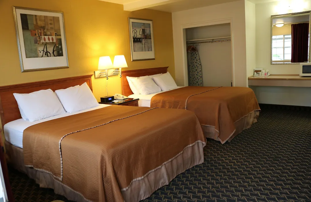 Travelodge By Wyndham Pendleton Or-1