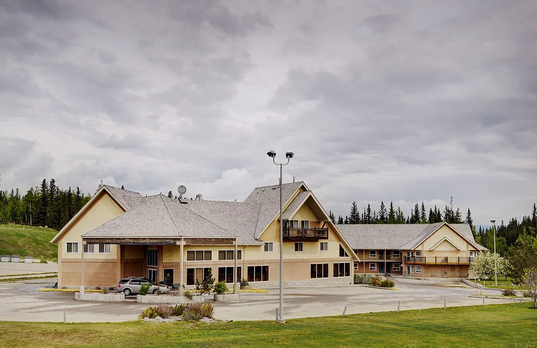Lakeview Inns & Suites - Hinton-1