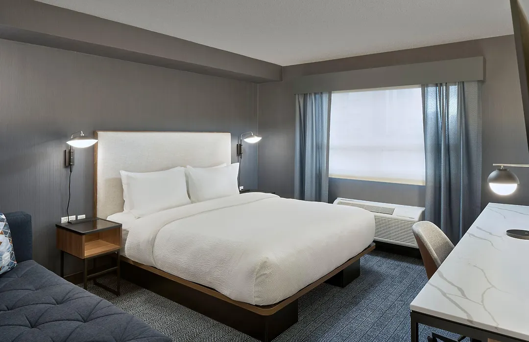 Courtyard By Marriott Regina Downtown-1