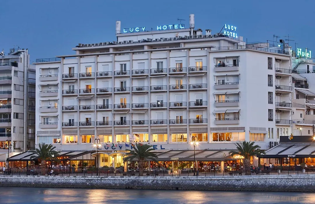Lucy Hotel-1