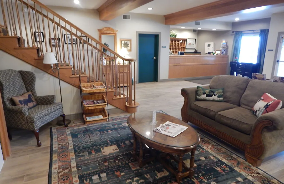Lancaster Inn & Suites-1
