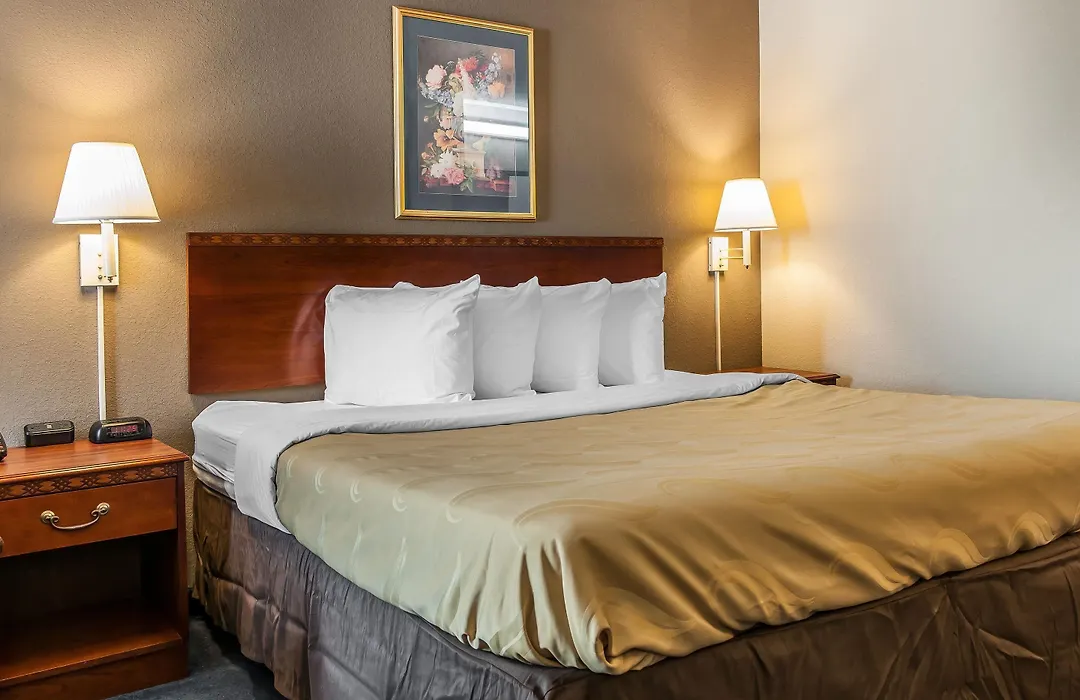 Quality Inn-1