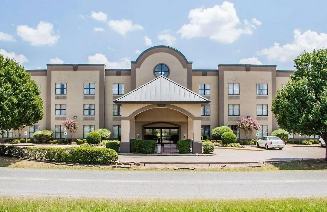 Comfort Suites Mcalester-1