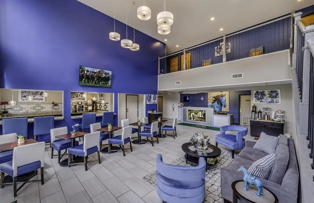 Guesthouse Inn & Suites Lexington-1