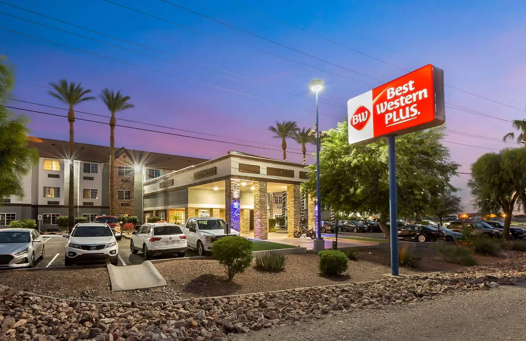 Best Western Plus Yuma Foothills Inn & Suites-1