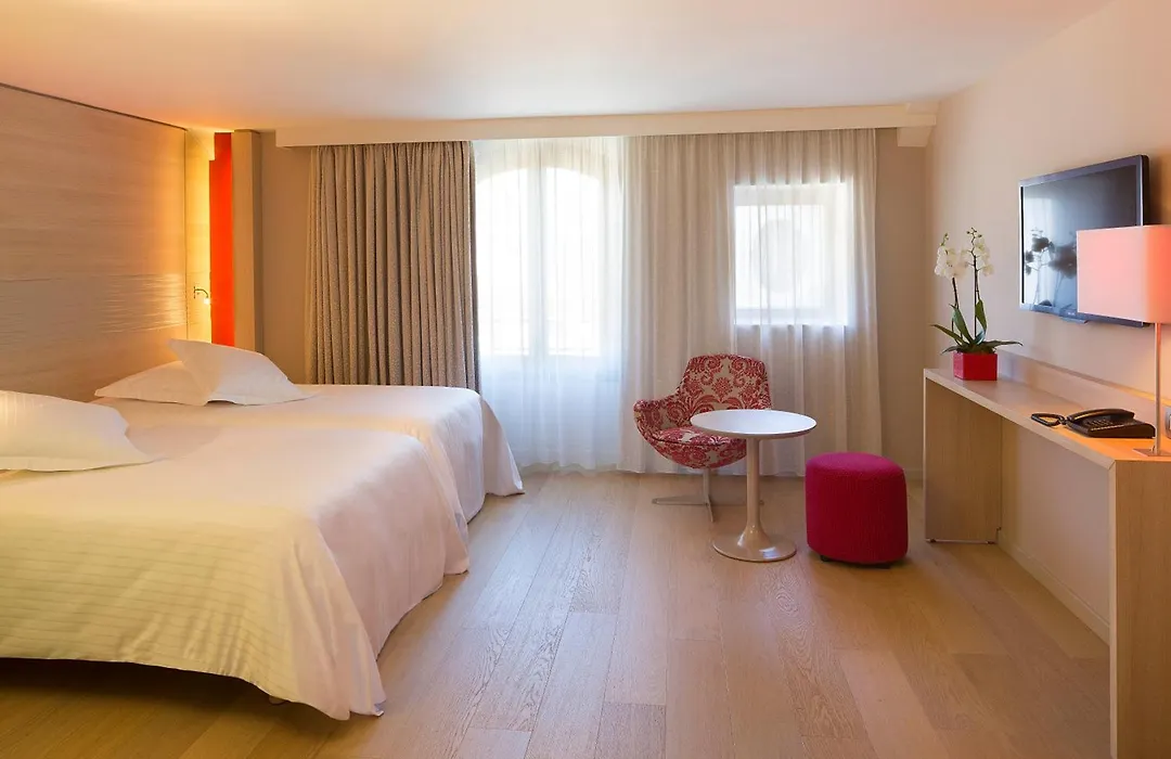 Hotel & Spa Oceania L'Univers Tours-1