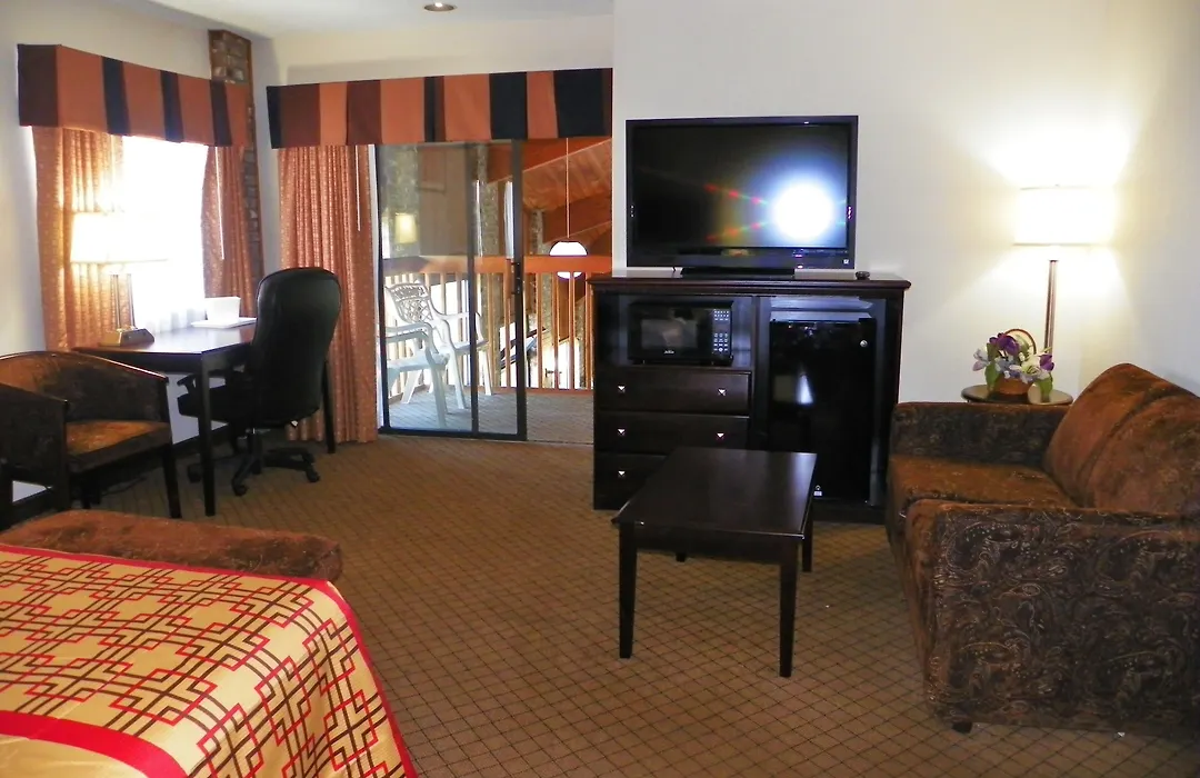 Royalton Inn & Suites Upper Sandusky-1