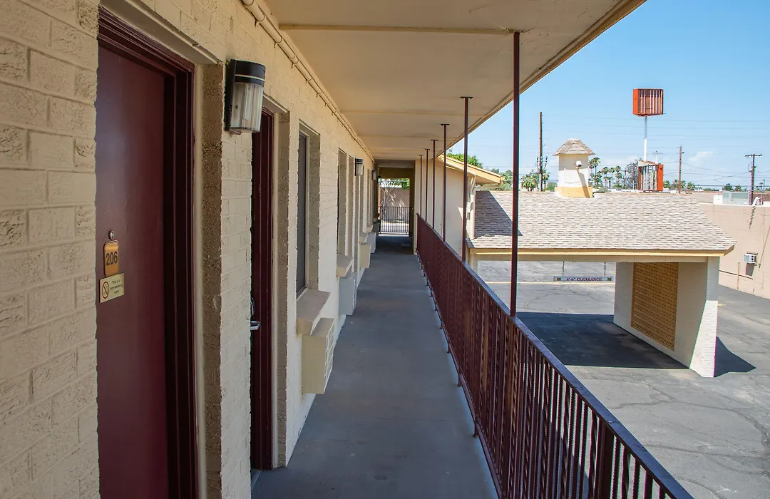 Travel Inn-1