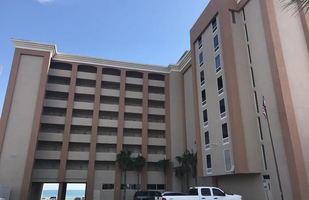 Hampton Inn Daytona Shores-Oceanfront-1