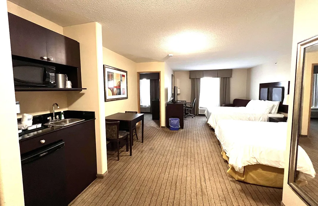 Ramada By Wyndham Prince Albert-1