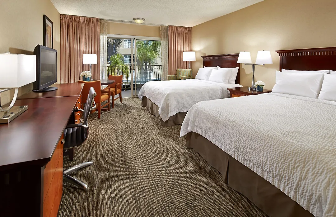 Anaheim Portofino Inn & Suites-1