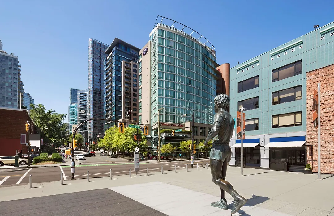 Hampton Inn & Suites, By Hilton - Vancouver Downtown-1