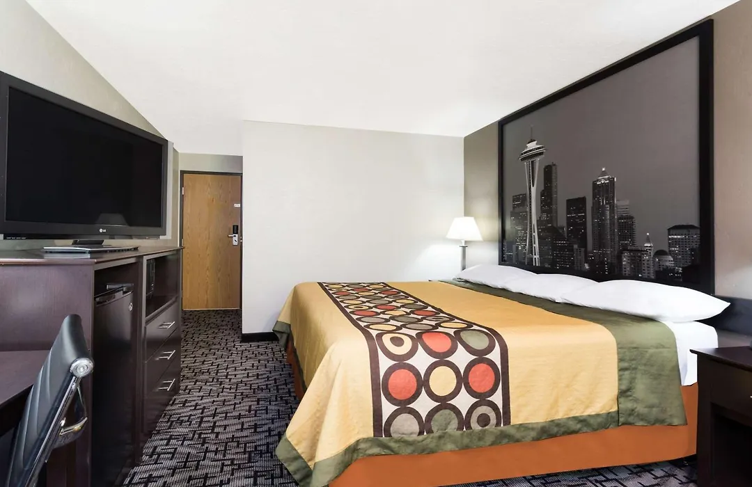 Super 8 By Wyndham Bremerton-1