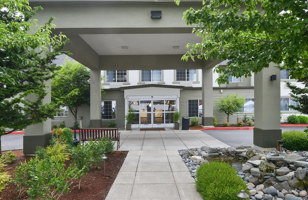 Best Western Woodland Inn-1