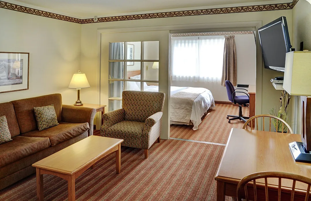 Lakeview Inns & Suites - Brandon-1