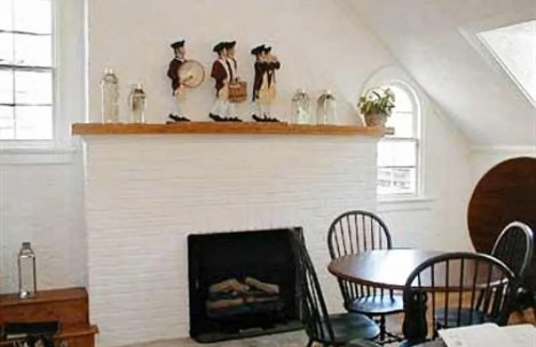 The Fife And Drum Inn-1