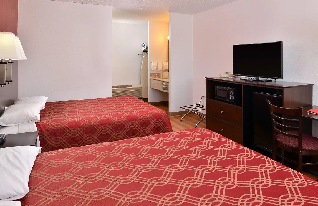 Bend Inn & Suites-1