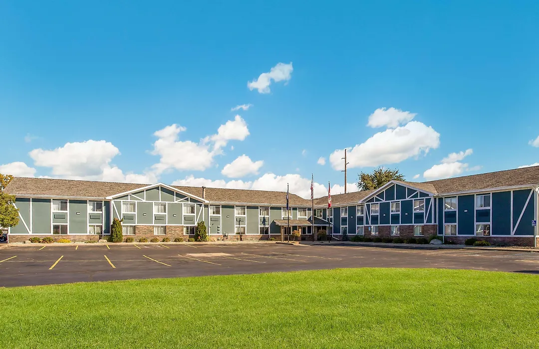 Americas Best Value Inn & Suites-Birch Run-1