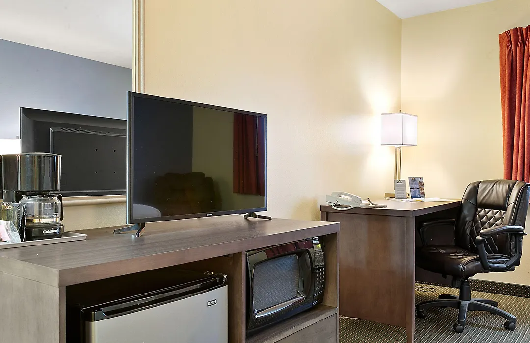 Days Inn By Wyndham Ellensburg-1