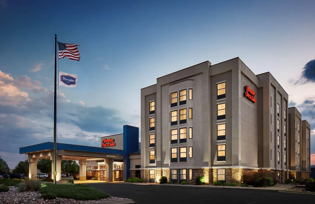 Hampton Inn & Suites Pueblo-Southgate-1
