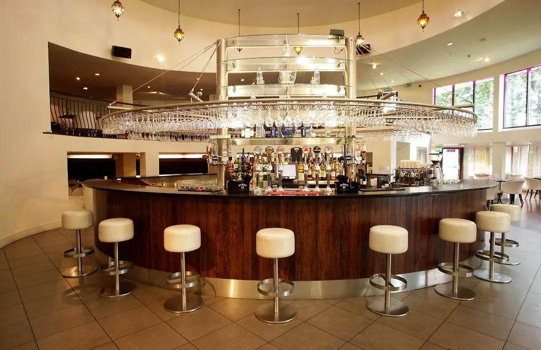 Waterfoot Hotel-1