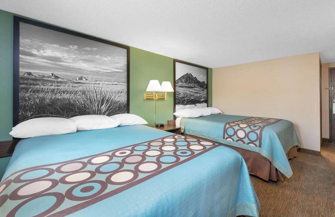 Super 8 By Wyndham Pierre Sd-1