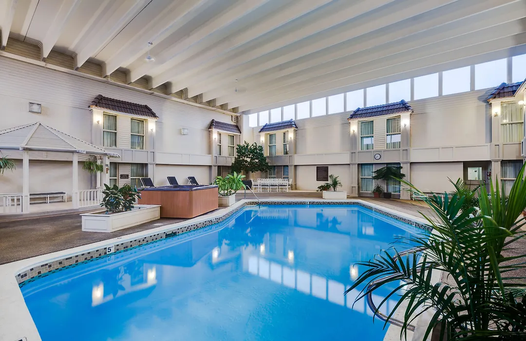 Heritage Inn Hotel & Convention Centre - Moose Jaw-1