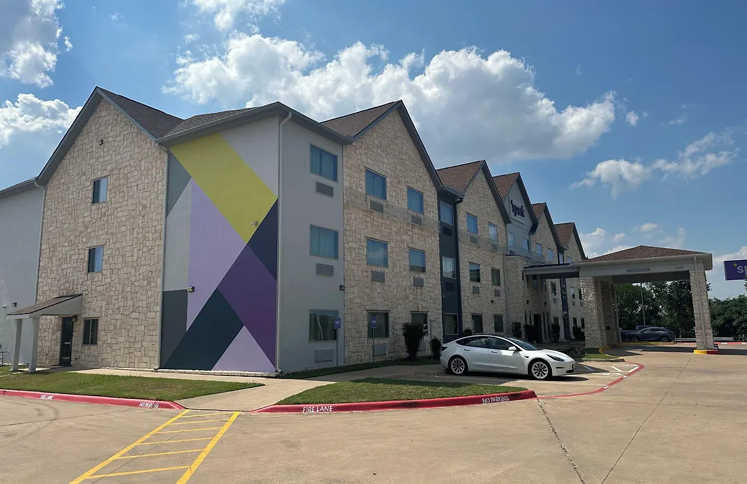 Spark By Hilton Round Rock-1