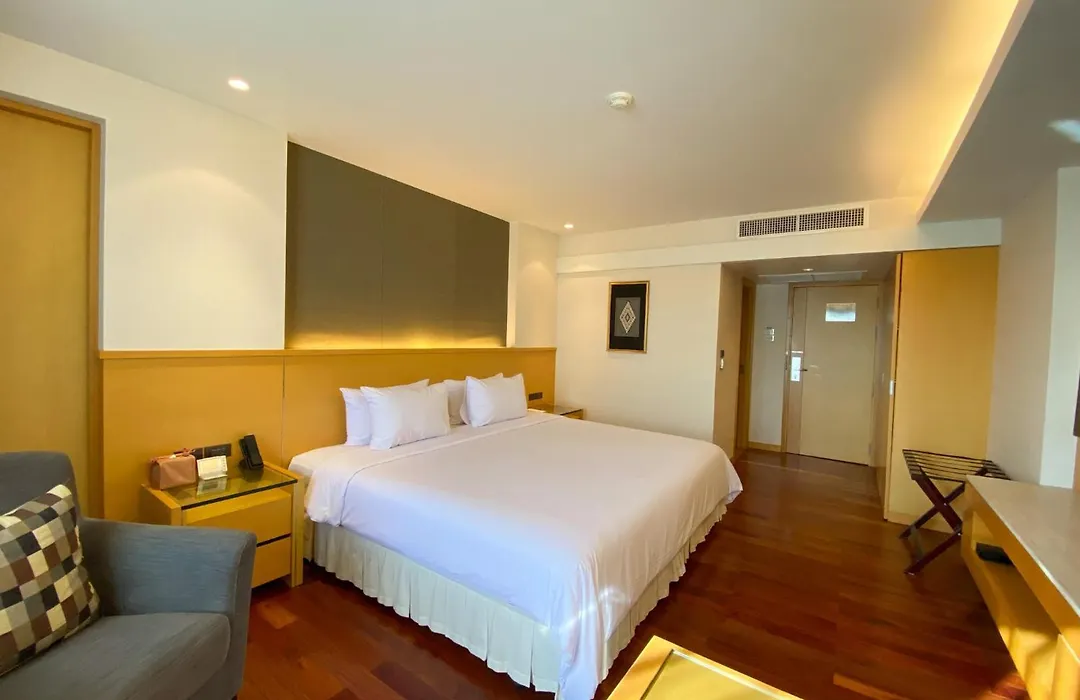 Lao Plaza Hotel-1