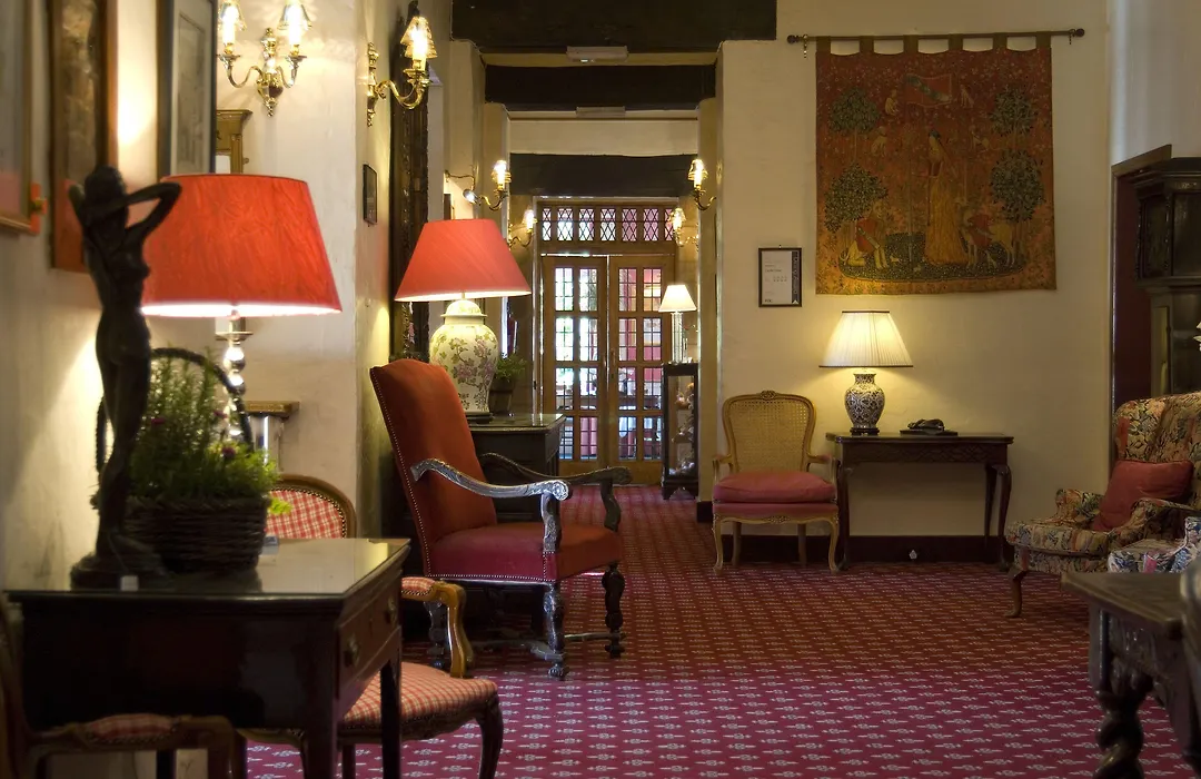 Castle Hotel-1