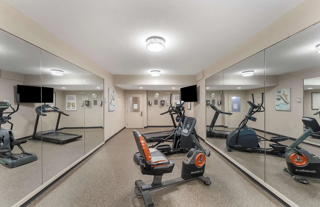 Best Western Plus Russellville Hotel & Suites-1