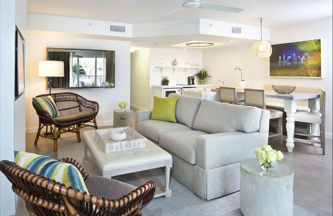 Beach House Suites By The Don Cesar-1