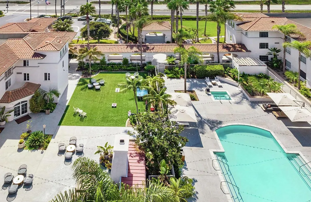 Hilton Garden Inn Carlsbad Beach-1