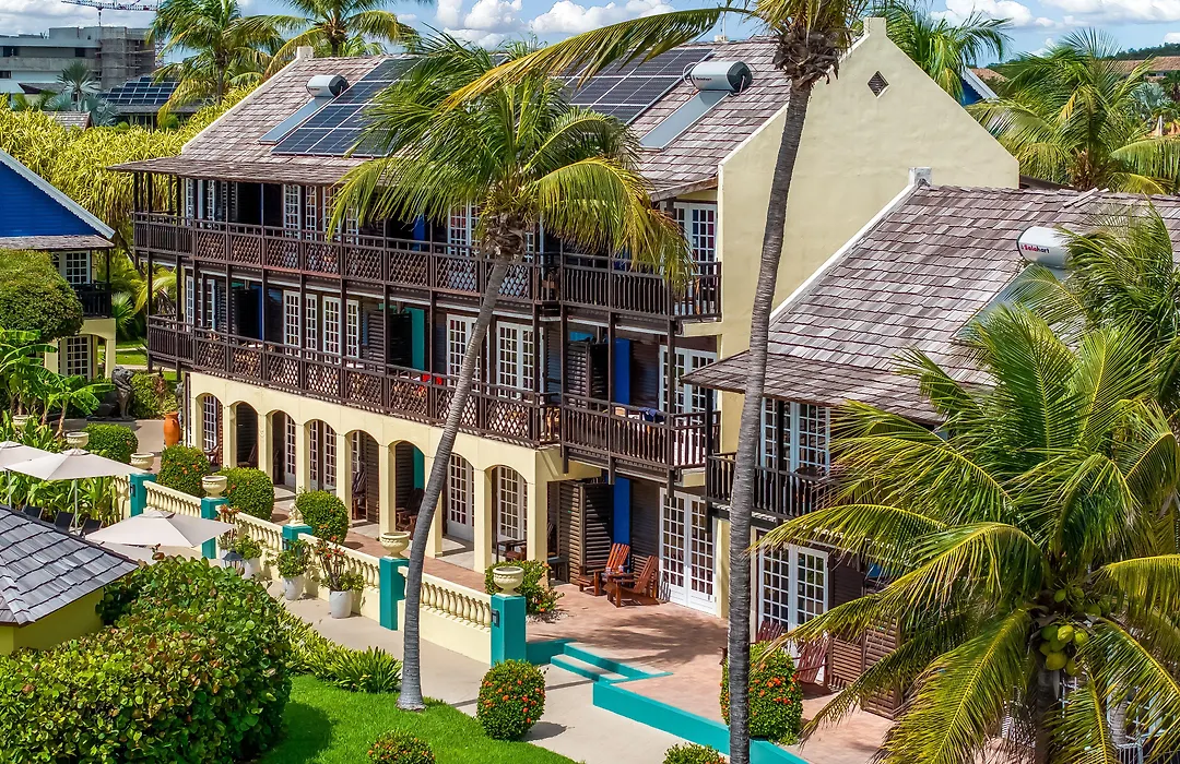 Lionsdive Beach Resort-1