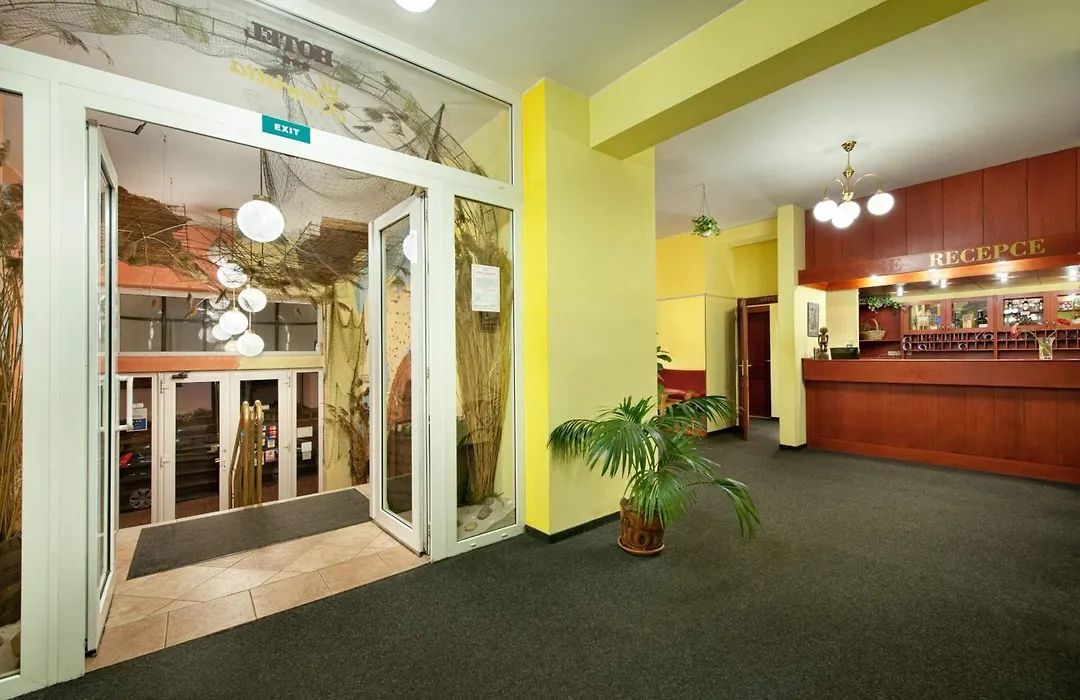 Hotel Henrietta-1