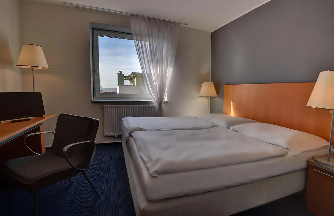 Hotel Henrietta-1