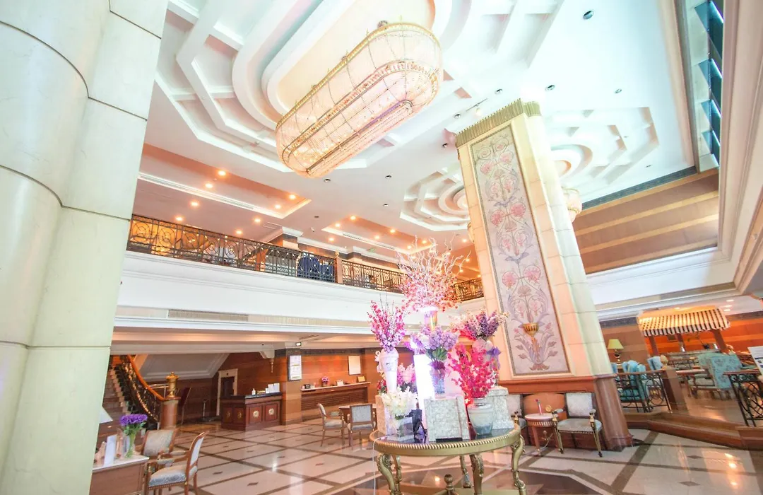 Golden Tulip Sovereign Hotel Bangkok-1