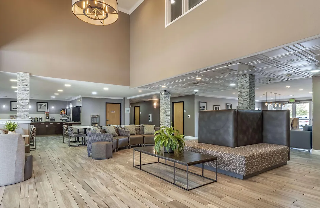 Best Western Plus Vineyard Inn-1