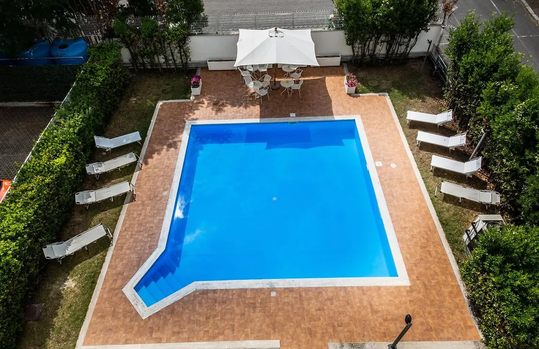 Hotel Roma Tor Vergata-1
