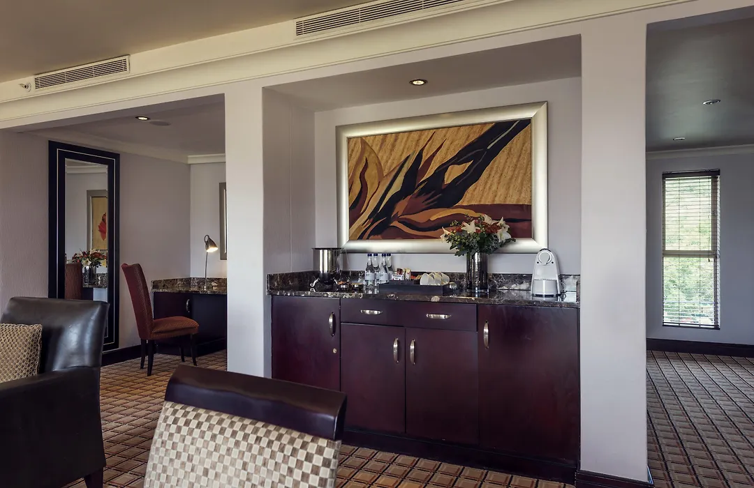 Soho Hotel & Casino At Sun City-1