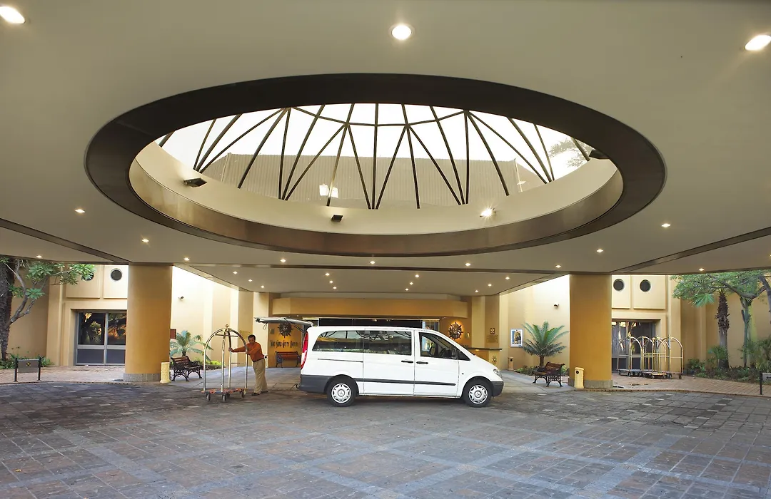 Soho Hotel & Casino At Sun City-1