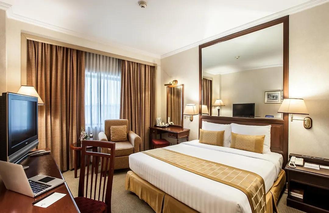 Arnoma Hotel Bangkok - SHA Plus-1