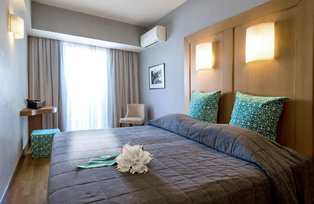 Hermes Hotel-1