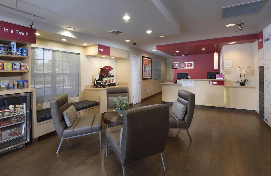 Towneplace Suites By Marriott Atlanta Alpharetta-1