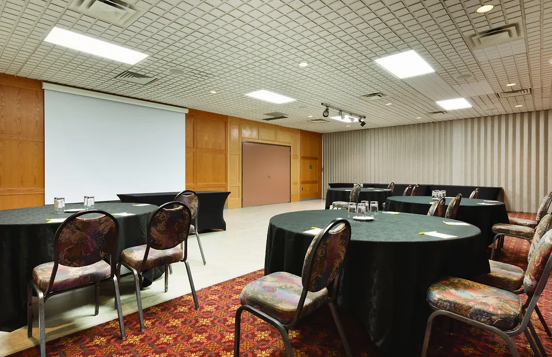 Border Inn & Suites-1
