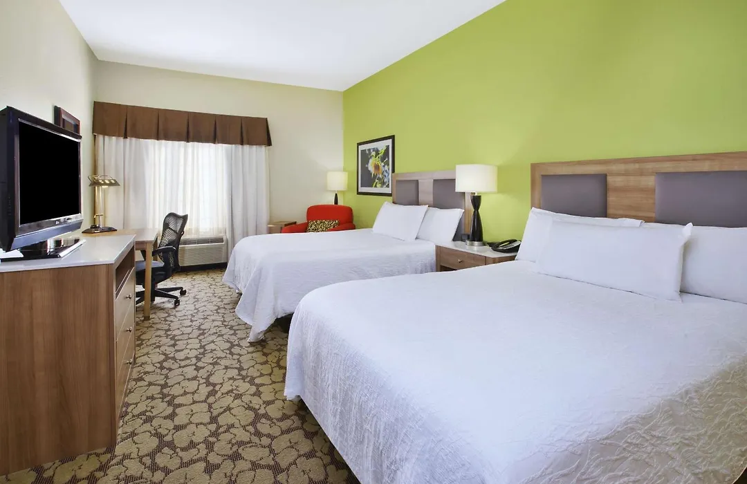 Hilton Garden Inn Wichita-1